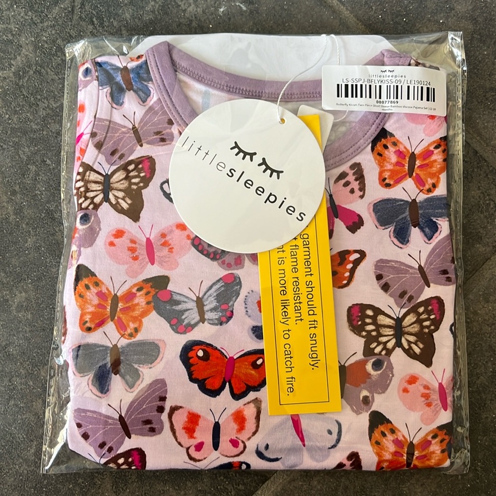 Little sleepies. Butterfly kisses